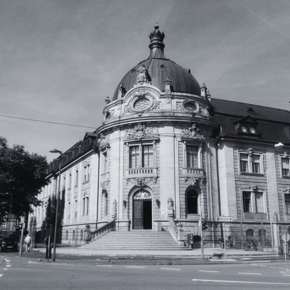 rechtsschutz-anwalt-landau-min Gericht in Landau - Rechtsanwaltskanzlei Landau